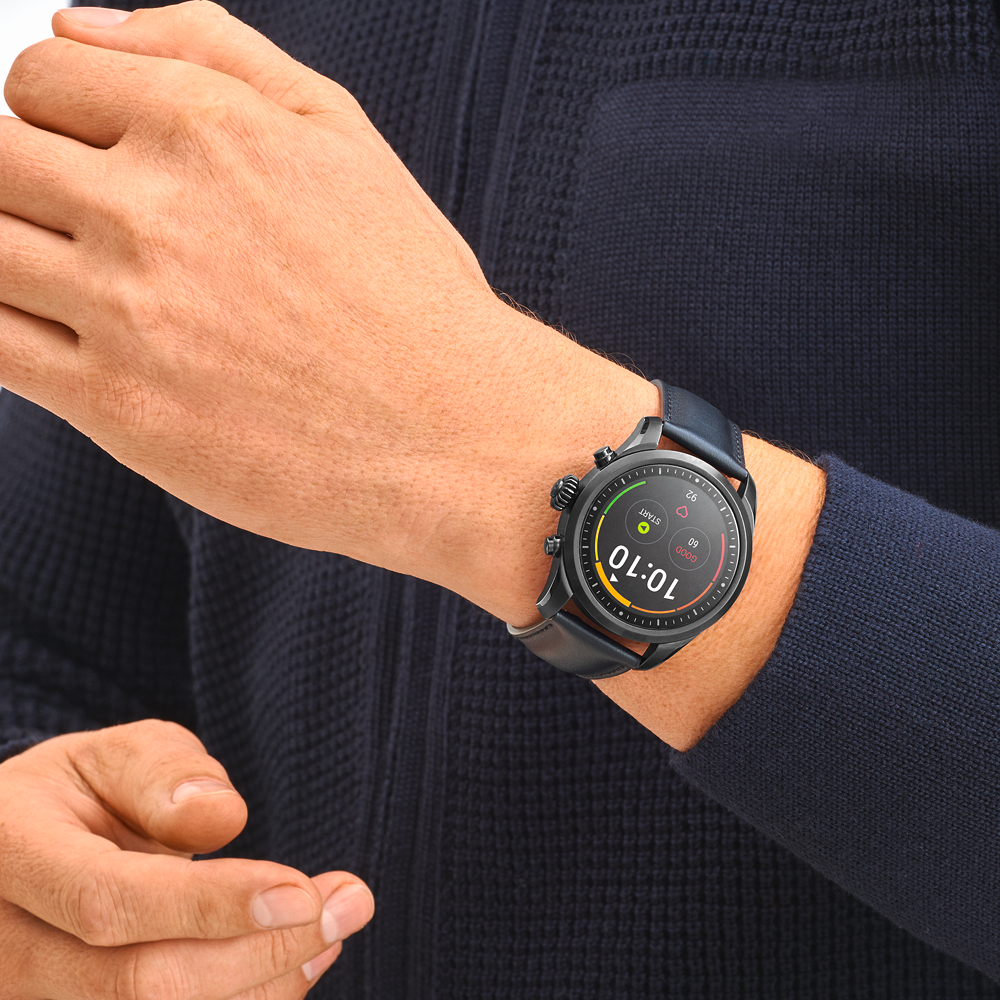 4 صورة ،Montblanc Summit 2 Stainless Steel Black and Leather