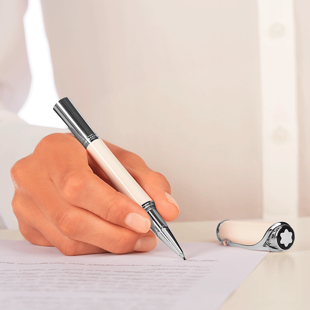4 صورة ،Montblanc Muses Princesse Grace de Monaco ivory colour Rollerball