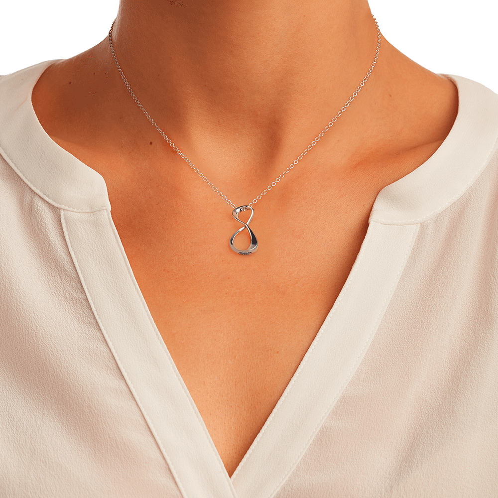 3 صورة ،Infiniment Vôtre silver necklace