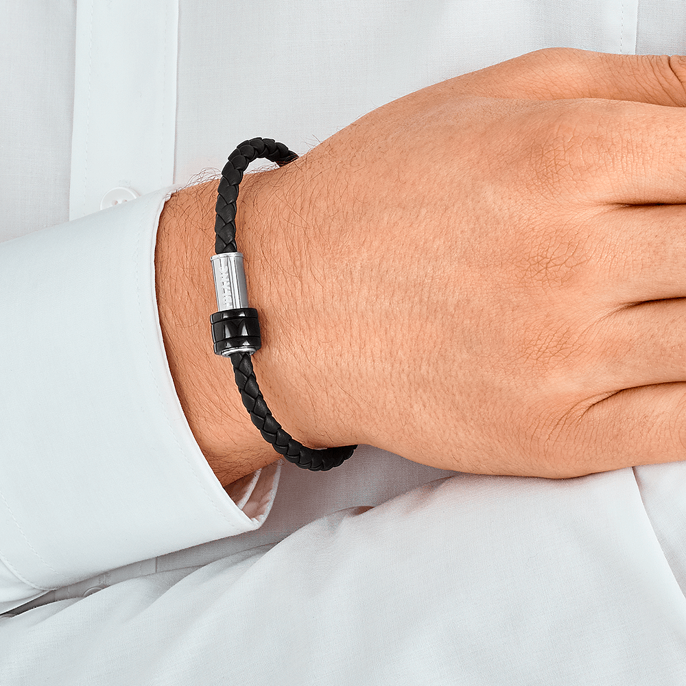 Bracelet in woven black leather with steel closure, black PVD finish and  three rings - Luxury Bracelets – Montblanc® BE