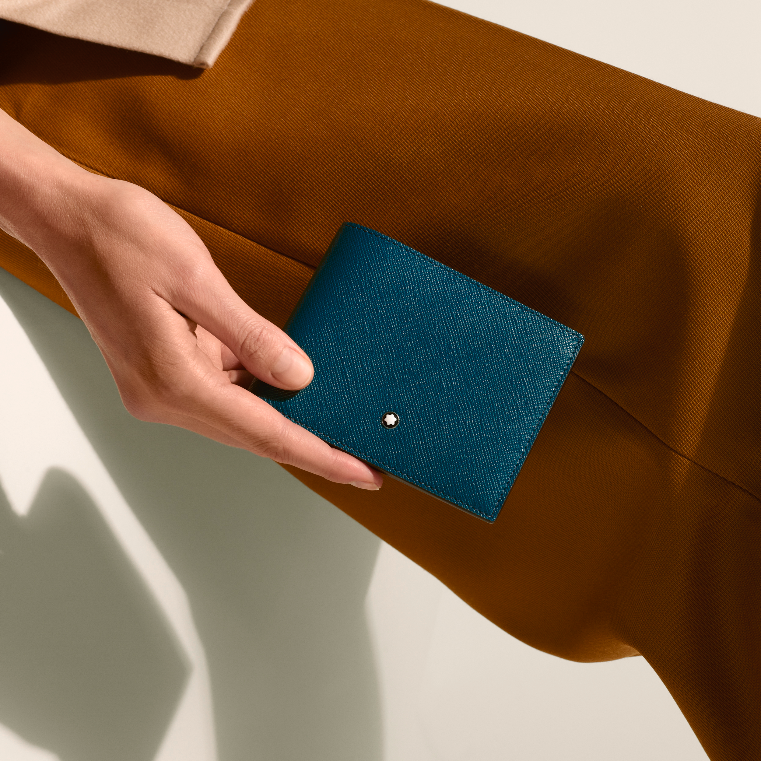 Sartorial wallet 6cc AED Montblanc AE