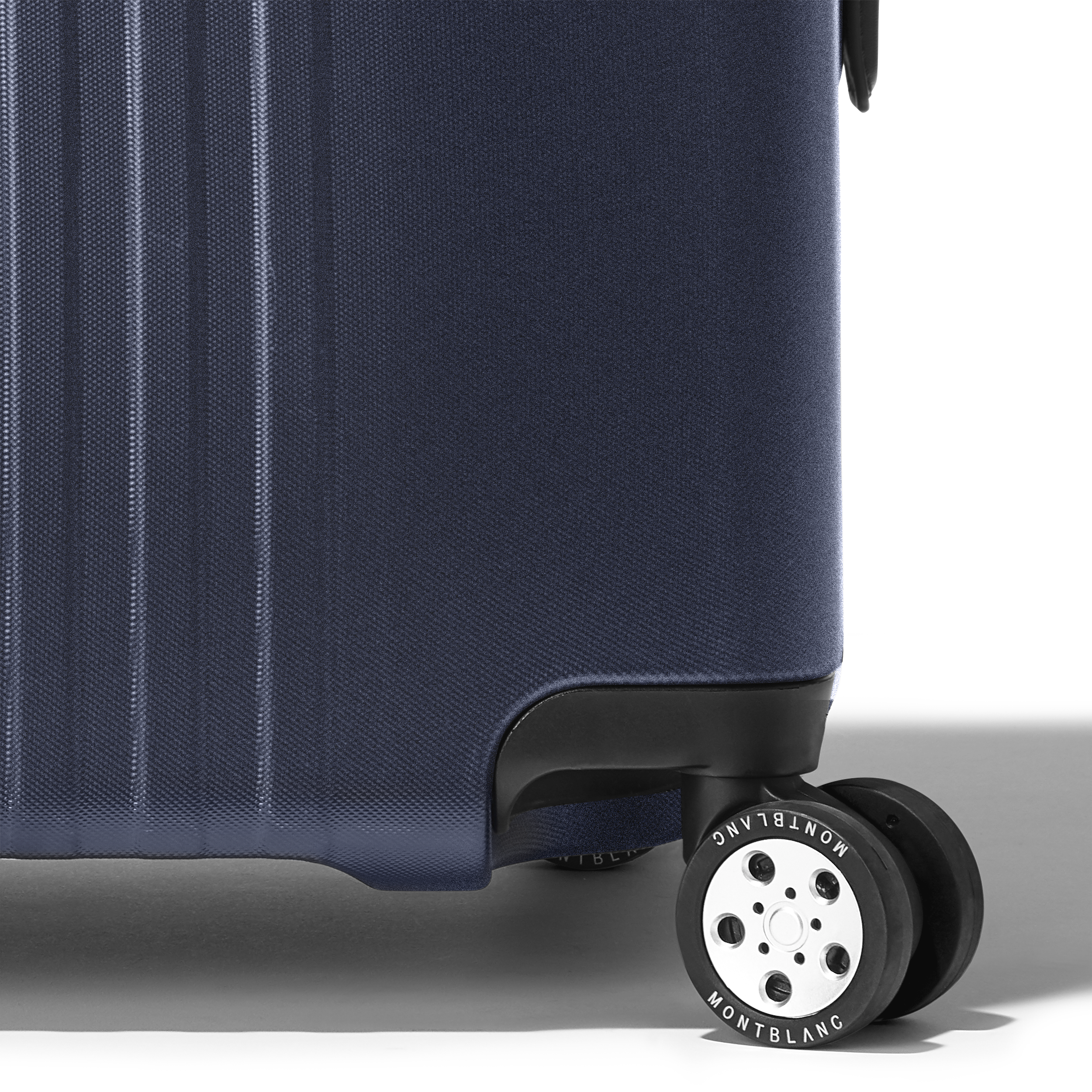 #MY4810 Cabin Suitcase with front pocket, image 1