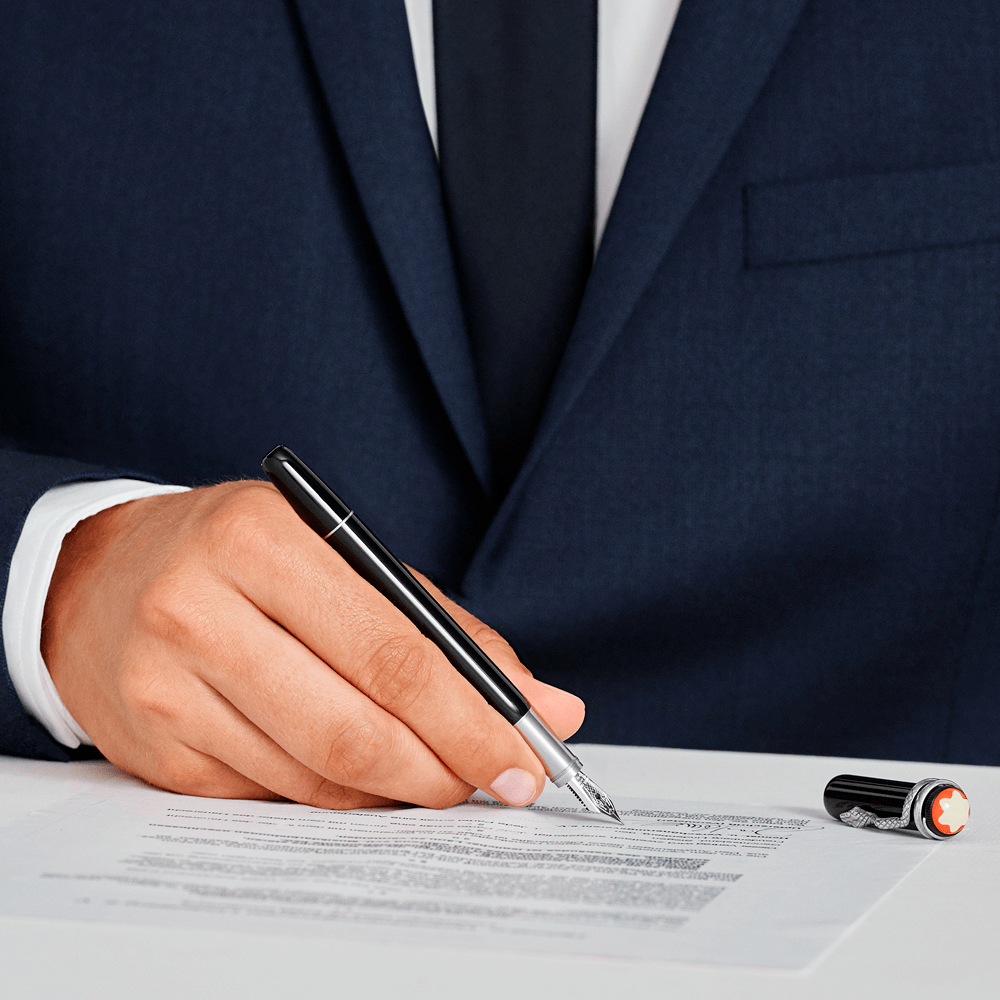 Montblanc Heritage Collection Rouge et Noir Special Edition Fountain Pen, image 6