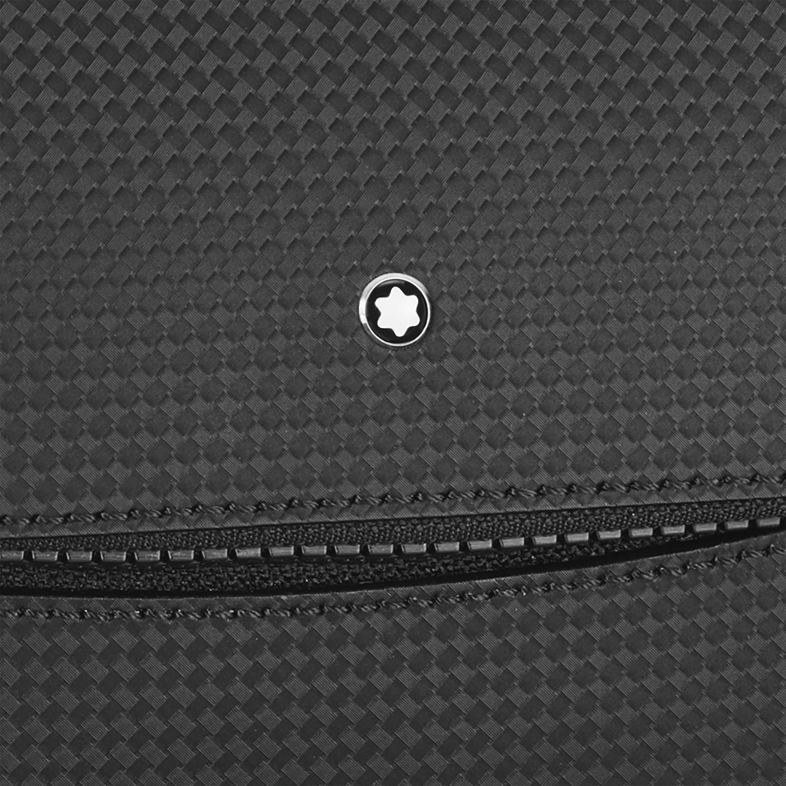 3 صورة ،Montblanc Extreme 2.0 Wash Bag