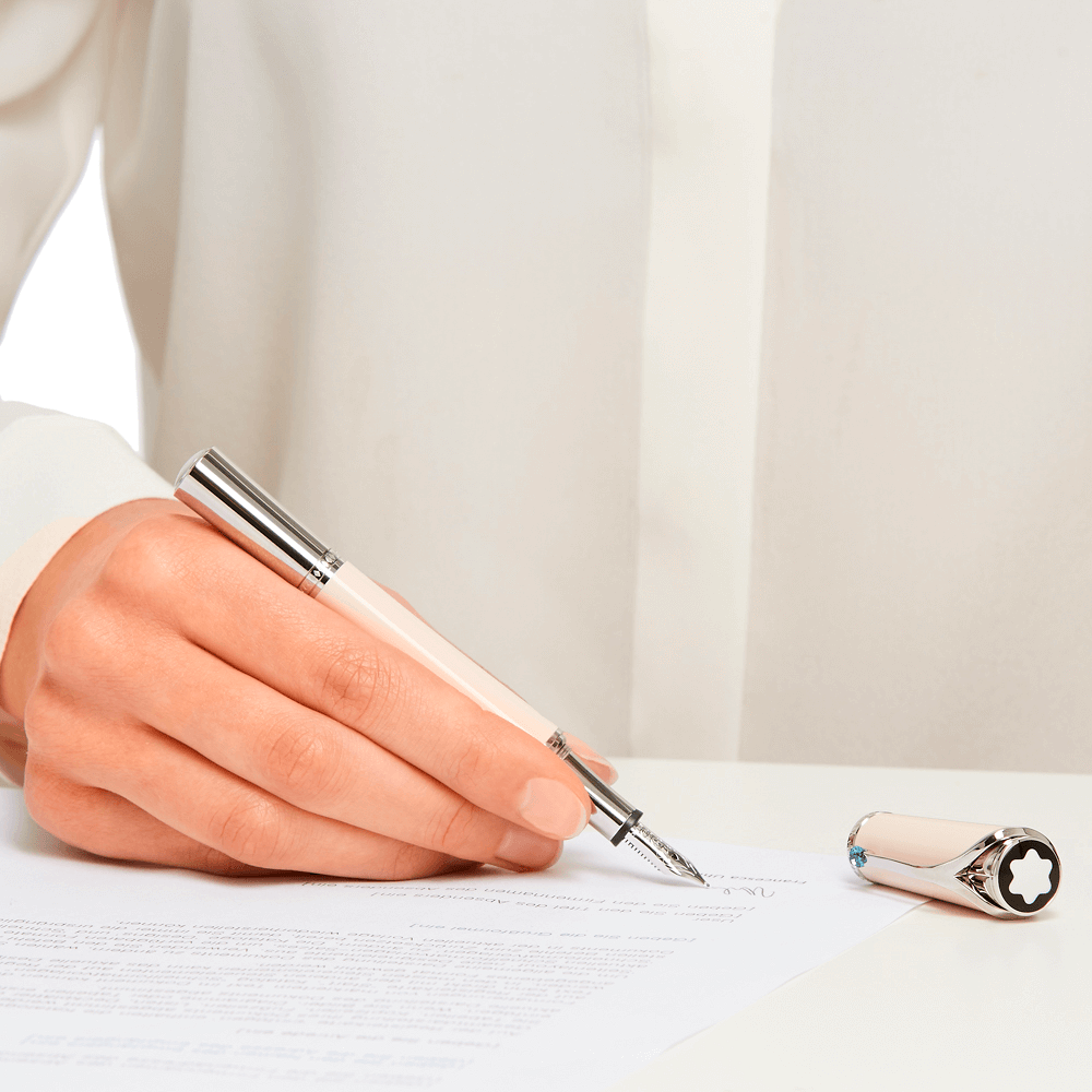 3 صورة ،Montblanc Muses Poudré Fountain Pen