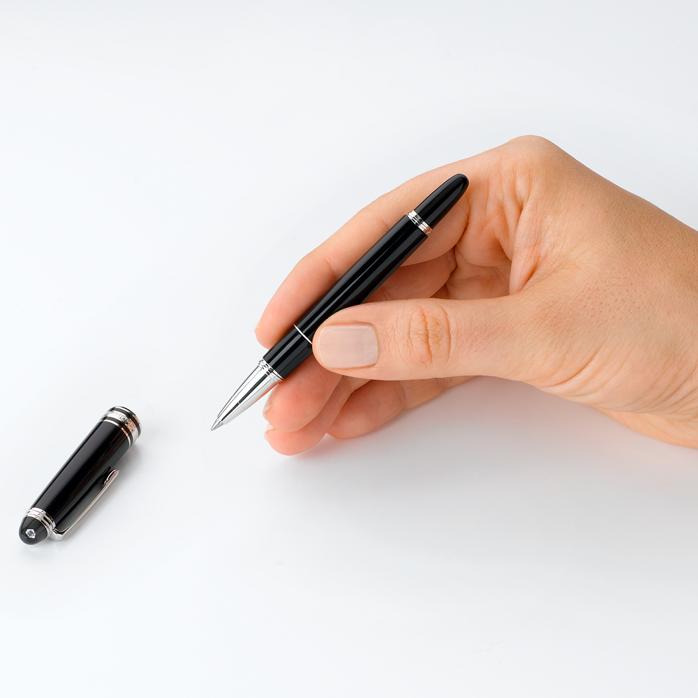 2 صورة ،Meisterstück Montblanc Diamond Hommage à W.A. Mozart Rollerball (small size)